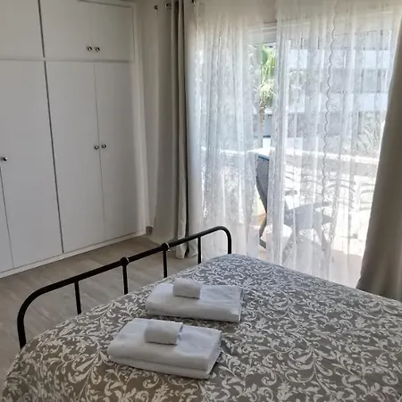 Apartamento Lirio Apartment *