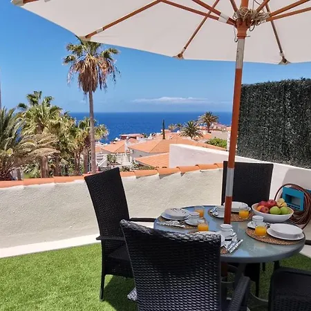 Apartamento Lirio Apartment *